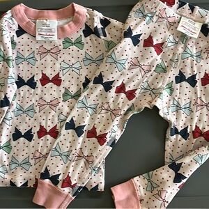 Hanna Andersson pajama set in size 18-24 mos